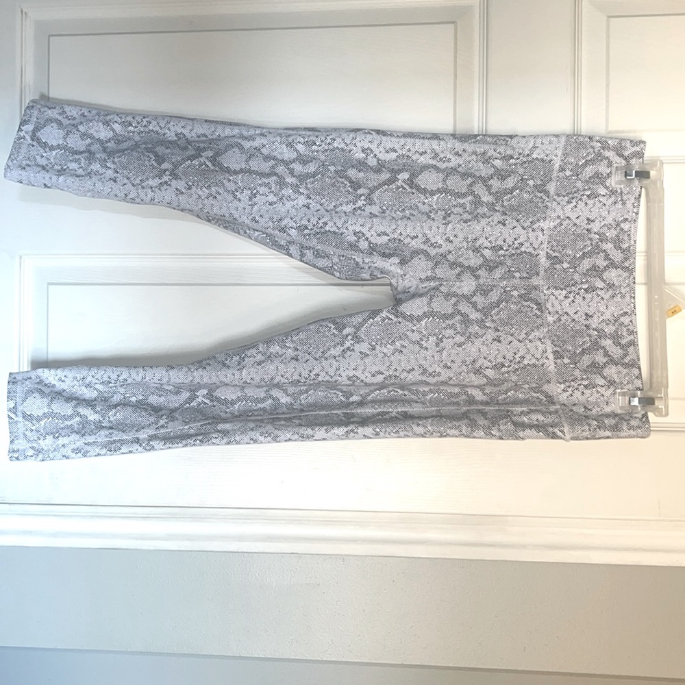Gray Snake Print Leggings